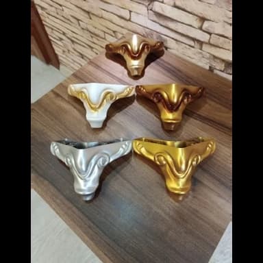 إكسسوارات الأثاث ، أرجل بلاستيكية - 29.99 usd