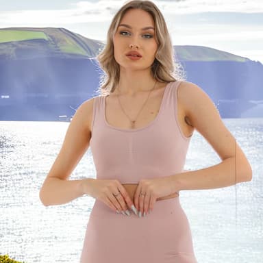 ملابس رياضية نسائية - 24 usd