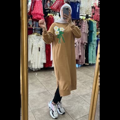 بلوزة قطنية - 17.99 usd