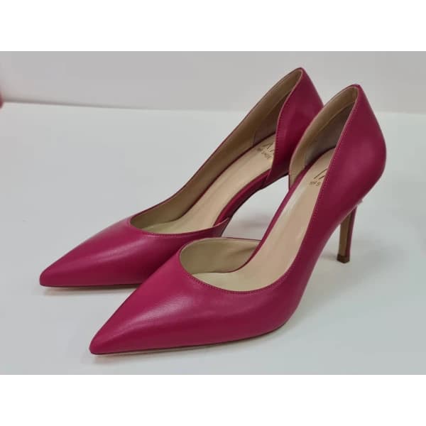 احذية نسائية - 42 usd $