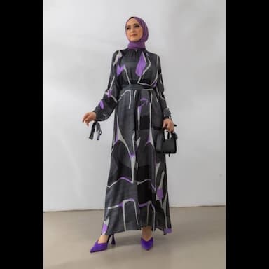 فستان ساتان بنمط متعرج - 22.99 usd