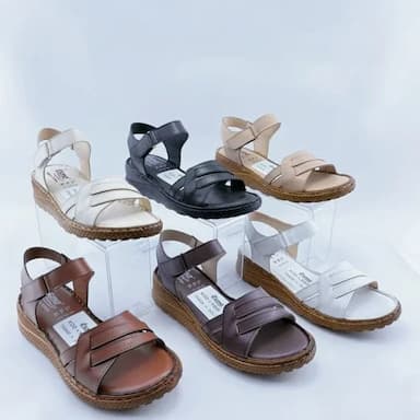 صندل نسائي - 8.99 usd