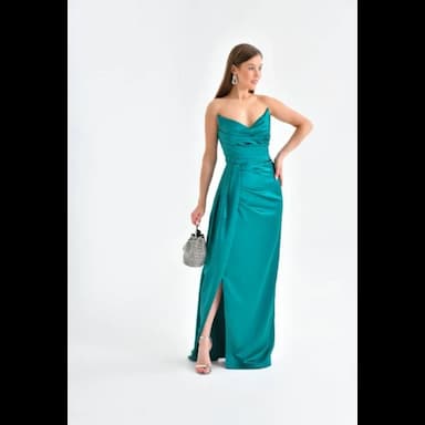 فساتين منوعة نسائية - 11.99 usd