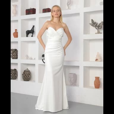 فساتين منوعة نسائية - 39.99 usd