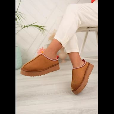 بوت نسائي - 12.99 usd
