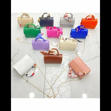 شنط نسائية - 6.9 usd