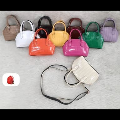 شنط نسائية - 6.9 usd