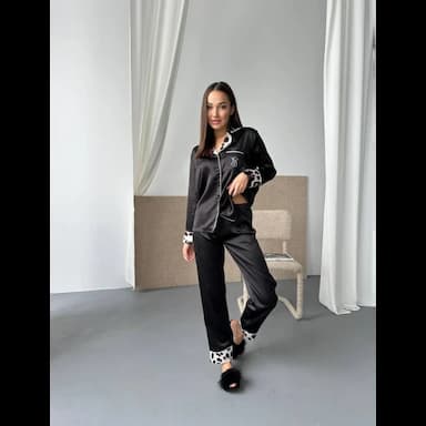 بيجامات نسائية - 14.99 usd