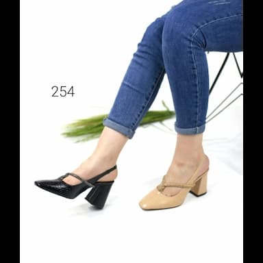 أحذية نسائية بكعب - 9.5 usd