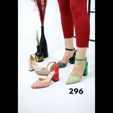 أحذية نسائية بكعب - 9.5 usd
